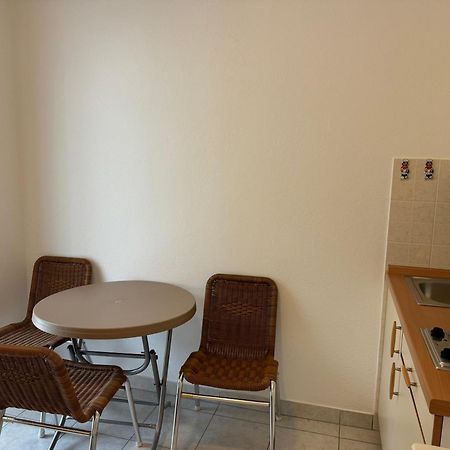 House 100M From The Beach With Free Parking And Breakfast Baška Voda Eksteriør bilde