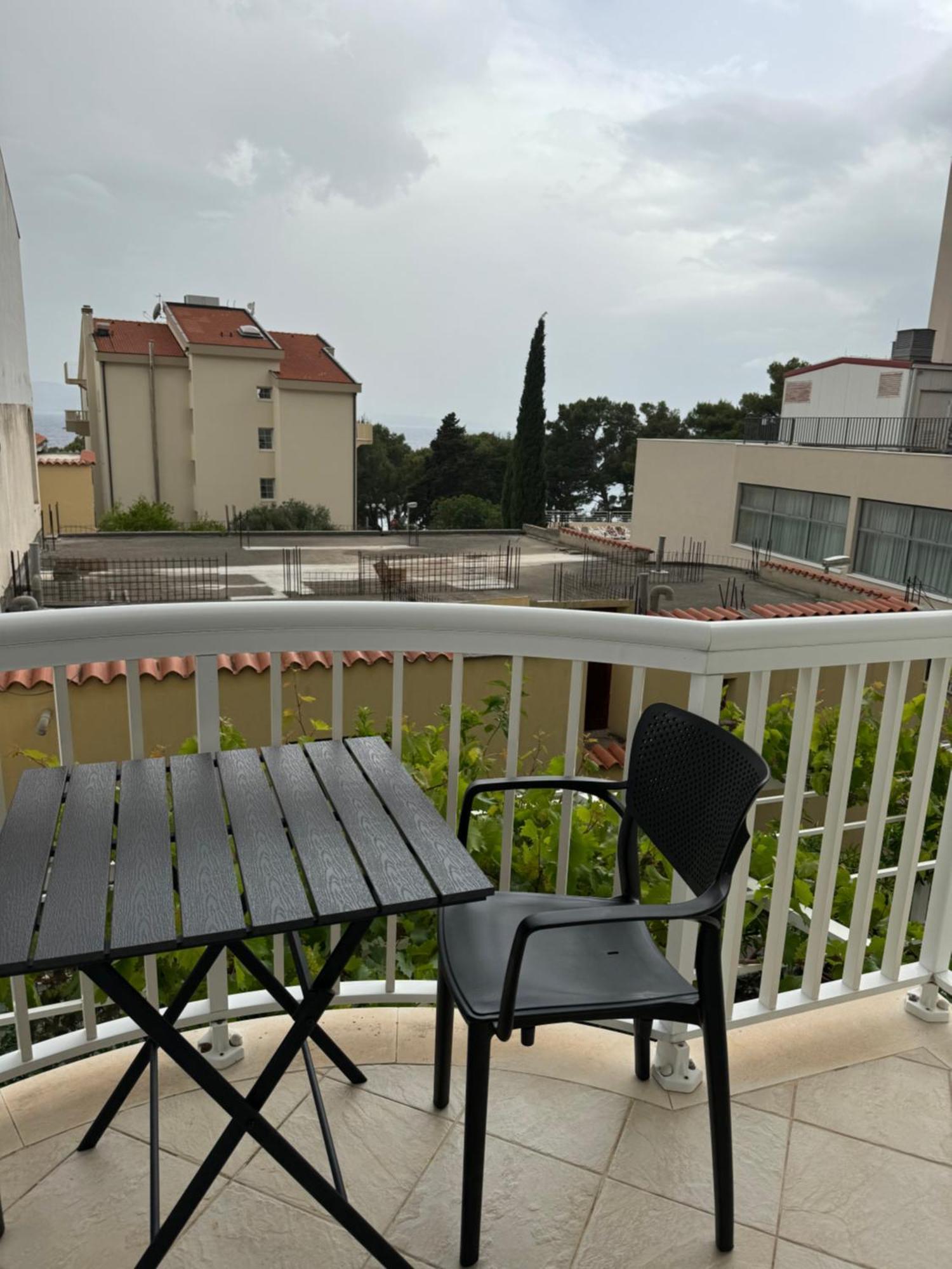 House 100M From The Beach With Free Parking And Breakfast Baška Voda Eksteriør bilde