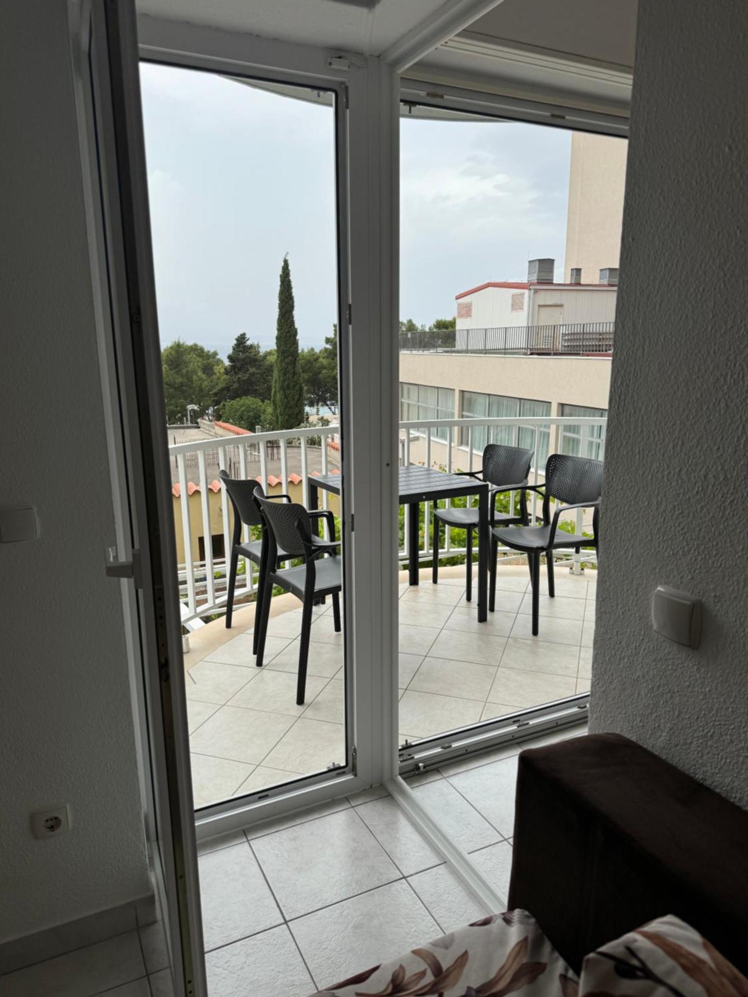 House 100M From The Beach With Free Parking And Breakfast Baška Voda Eksteriør bilde